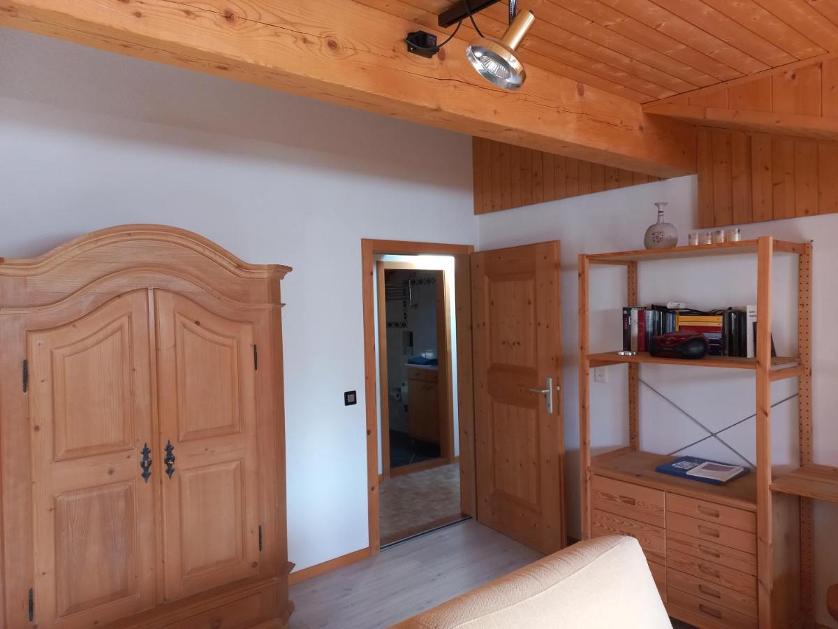 Confortevole Mansarda Di Montagna Poschiavo Luaran gambar